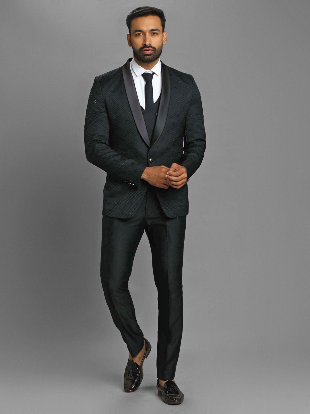 black-embroidered-all-over-suit
