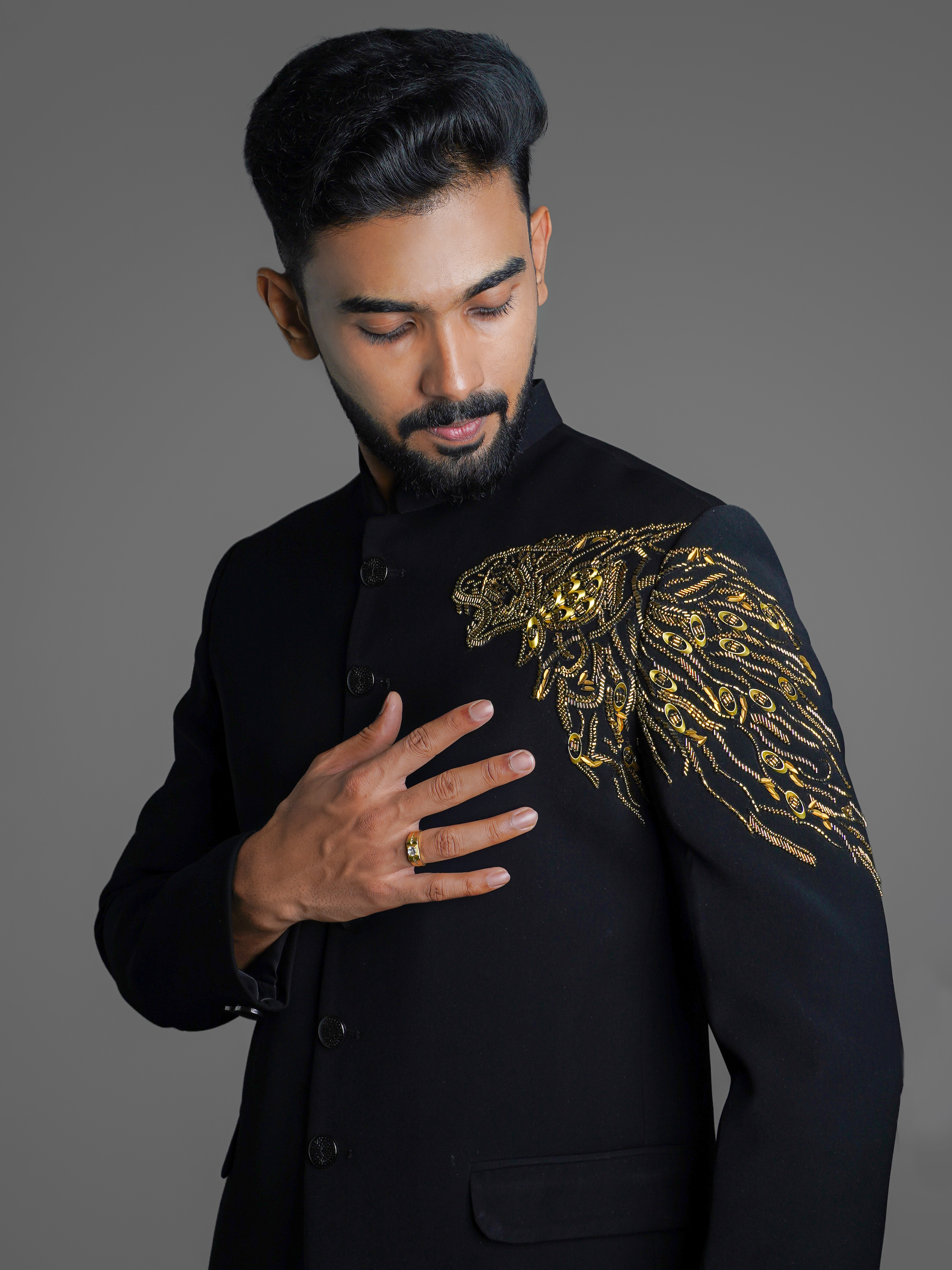 Black Lion Embroidered Jodhpuri