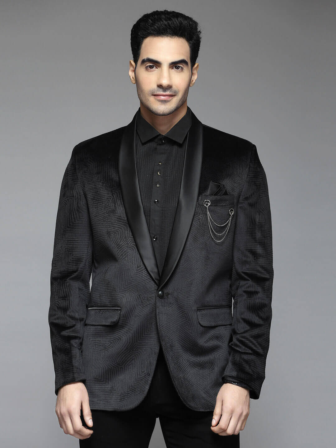 displaying image of Black Velvet Design Tuxedo