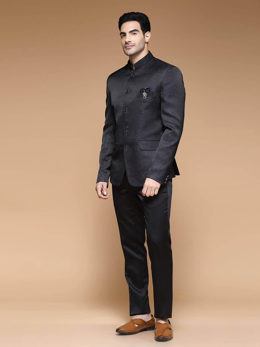 displaying image of Blue Dotted Classic Jodhpuri