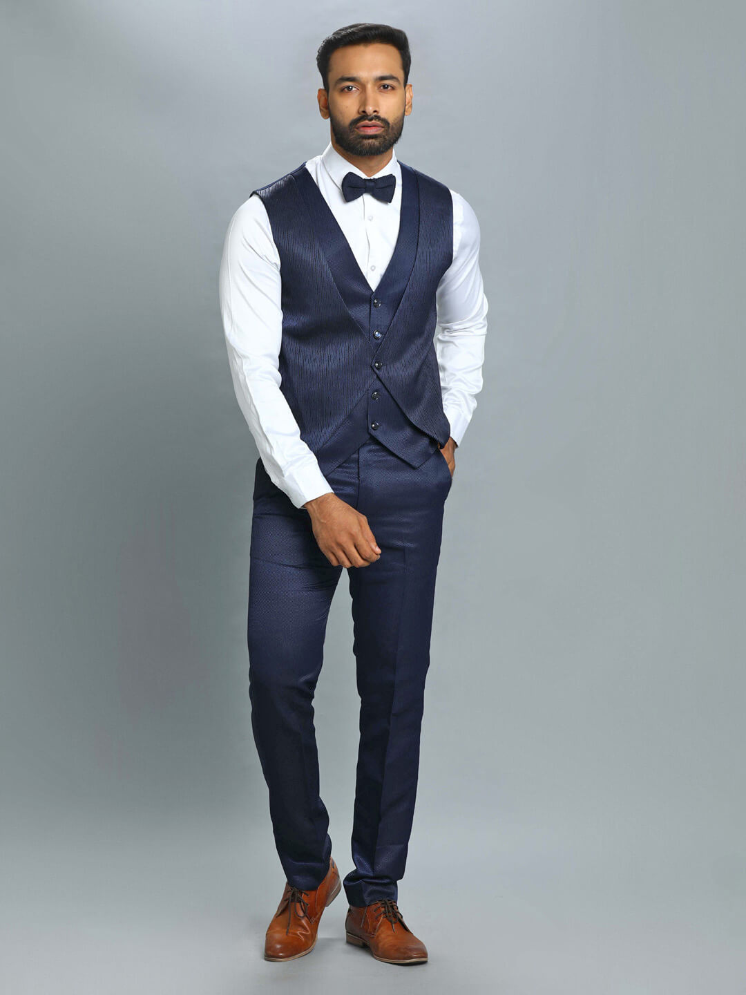 displaying image of Blue Straight Lines 3 Piece Suit