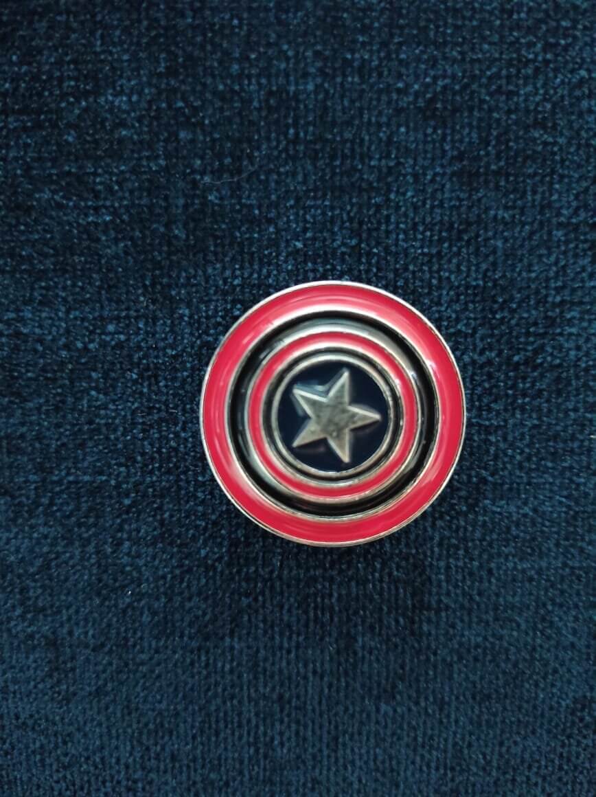 displaying image of Flash Brooch