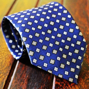 formal-pattern-blue-tie