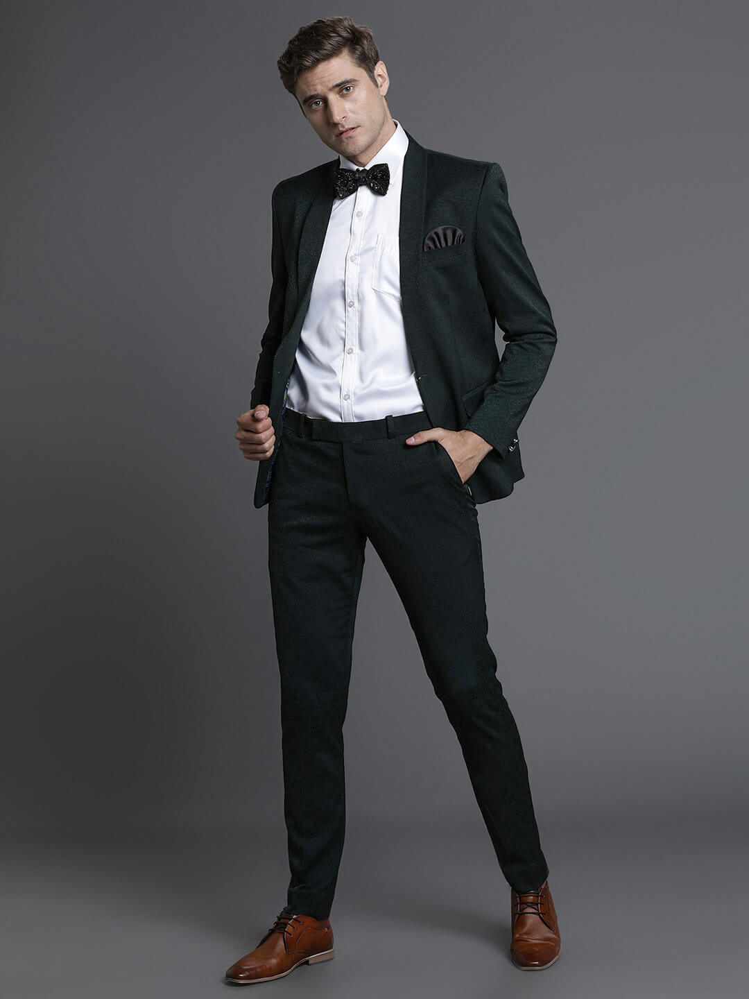 The London Collection Suiting Check design suit for Men | Mens fashion suits,  Dress suits for men, Fashion suits for men