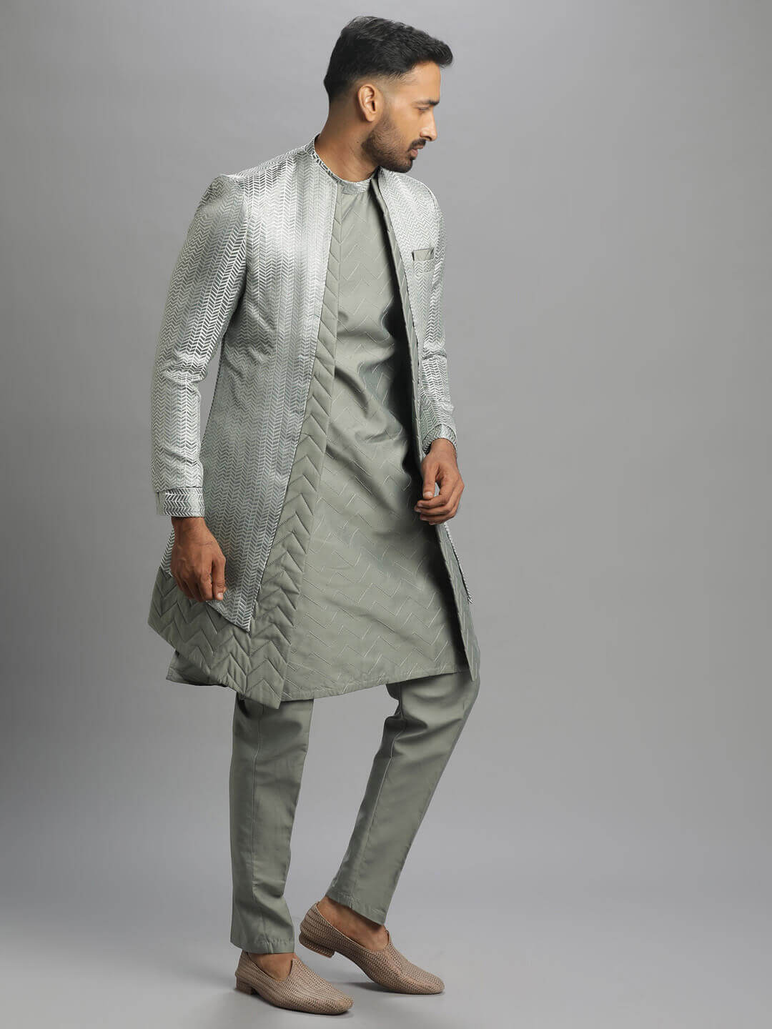 displaying image of Grey Designer Long 3 Piece Set