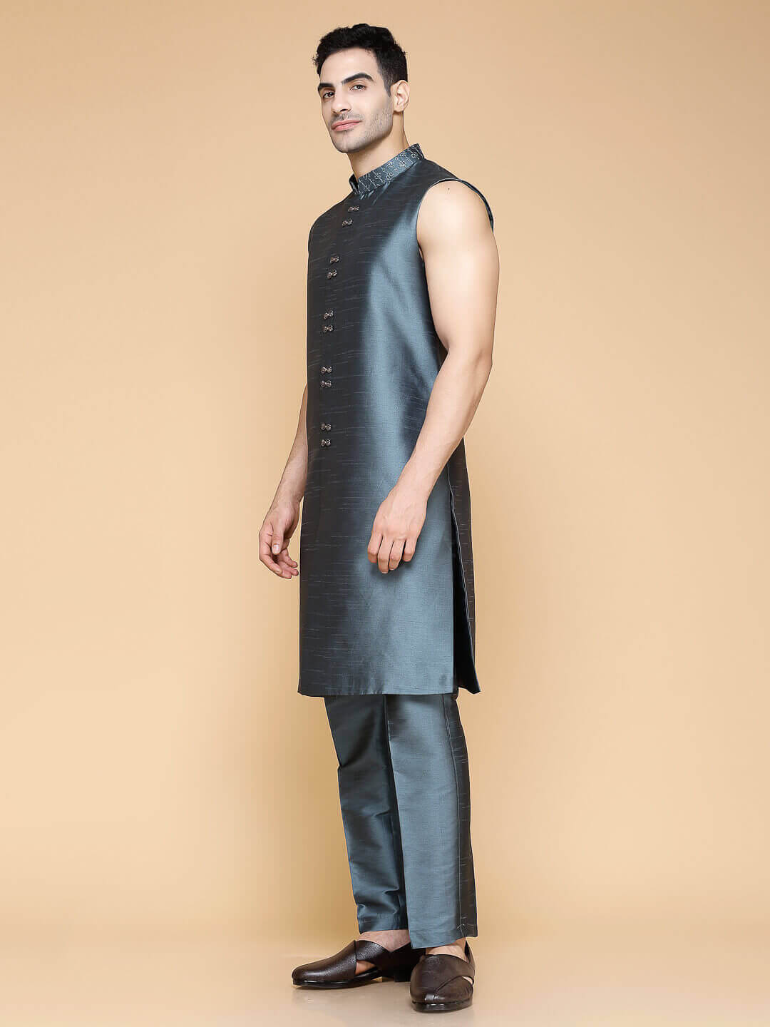 displaying image of Greyish Green Overcoat Indo