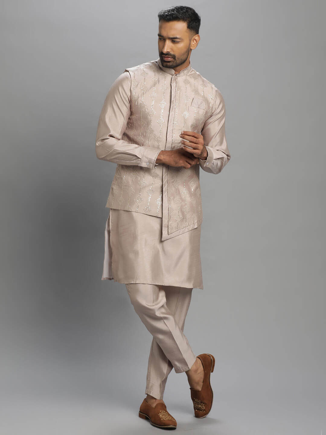 Light Colored Cross Style Kurta Pyjama Bandi
