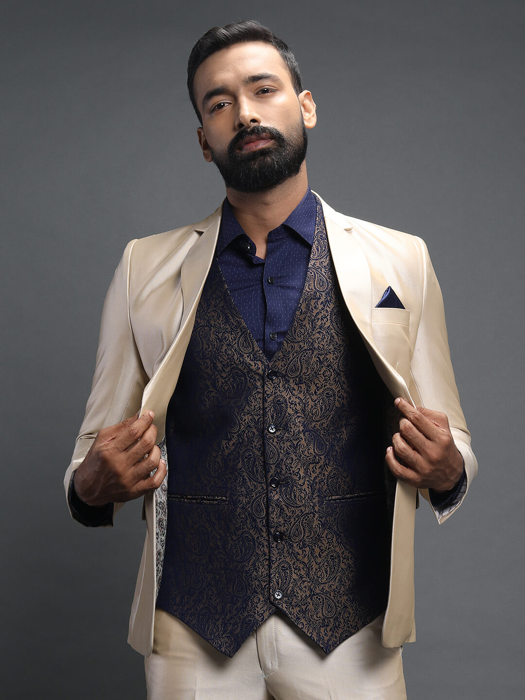 Light Cream 3 Piece Suit