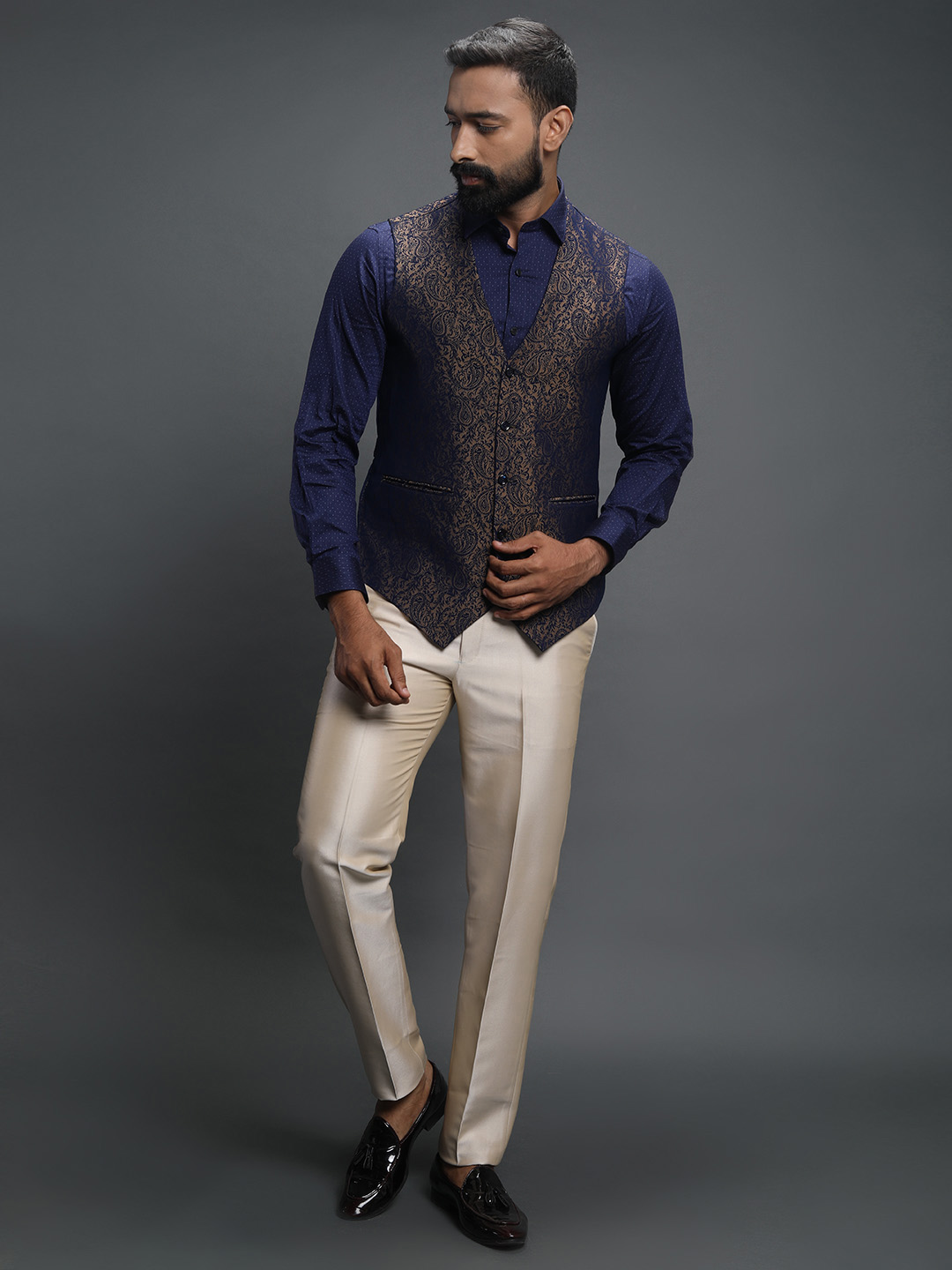 Light Cream 3 Piece Suit