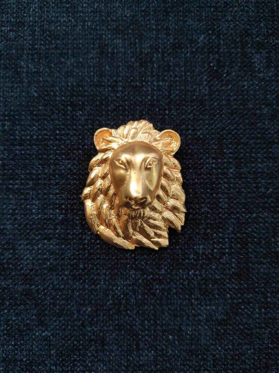 Lion Mane Gold Metal Brooch
