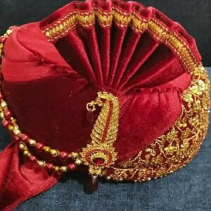 Maroon Velvet Embellished Groom Pagadi