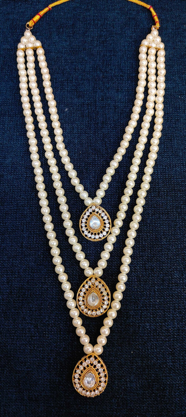 Pearl White Mala