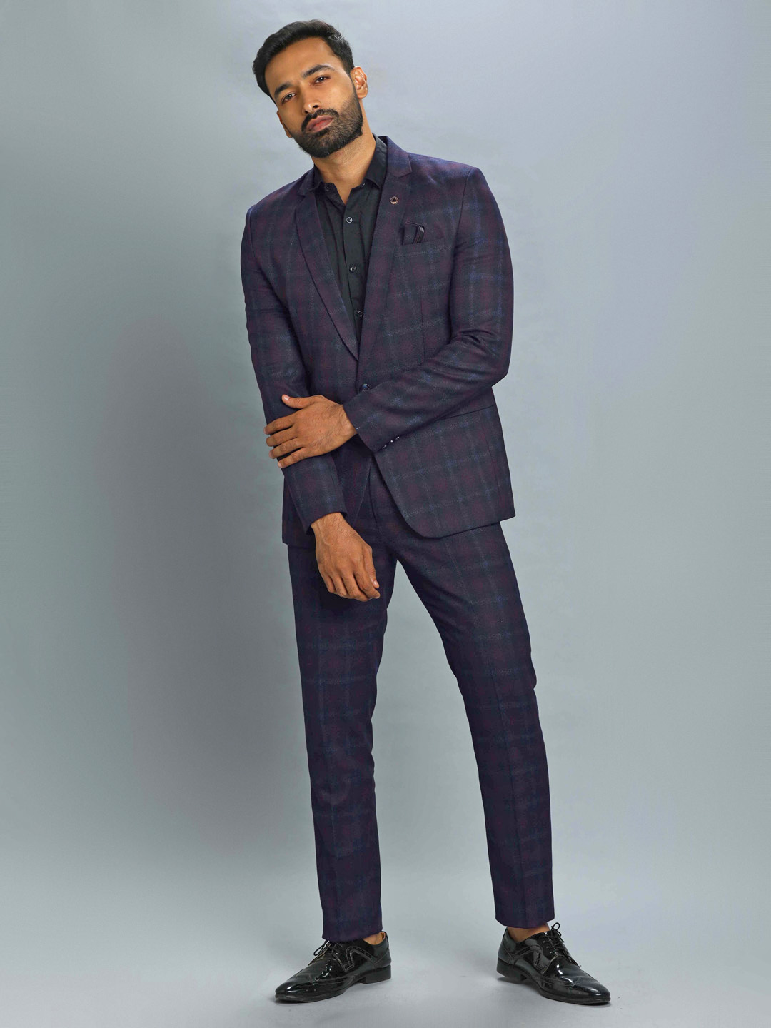 displaying image of Shaded Wine Blue Checks Suit
