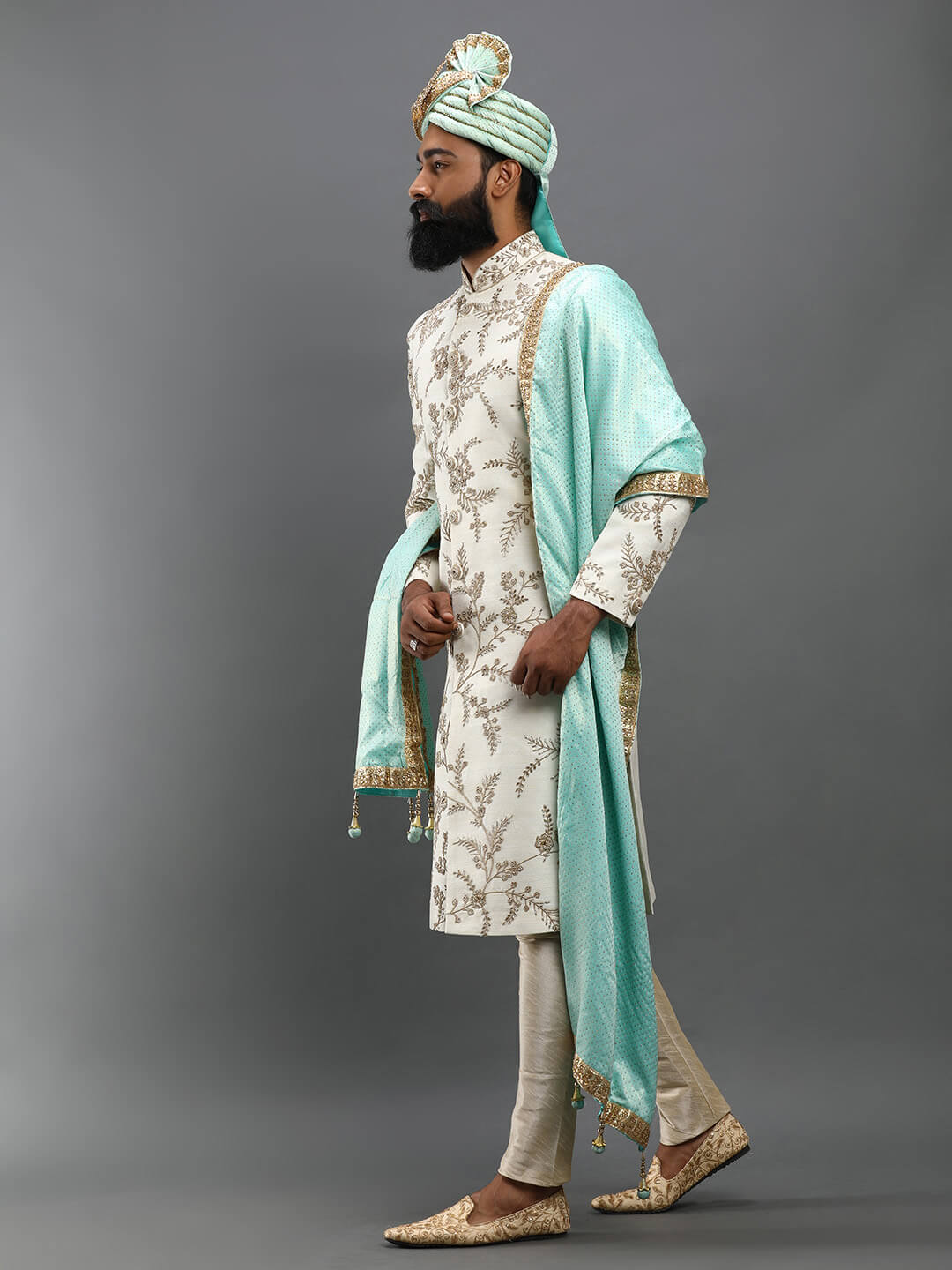 White Embroidered Groom Sherwani