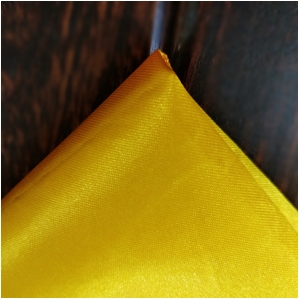 yellow-pocket-square